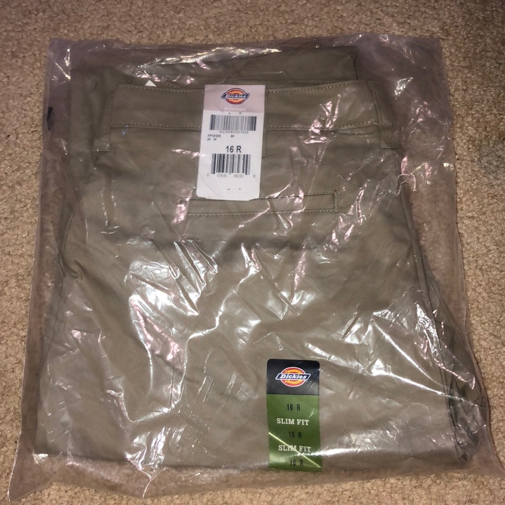 women’s dickies
